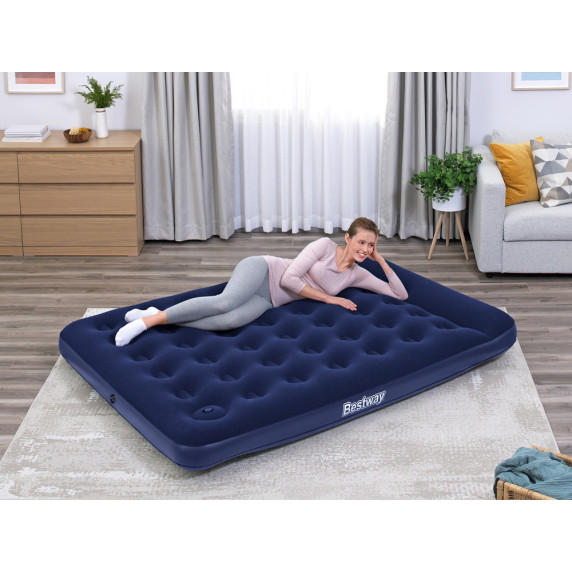 Felfújható matrac beépített pumpával 203x152 BESTWAY 67226 Air Mattress Queen 